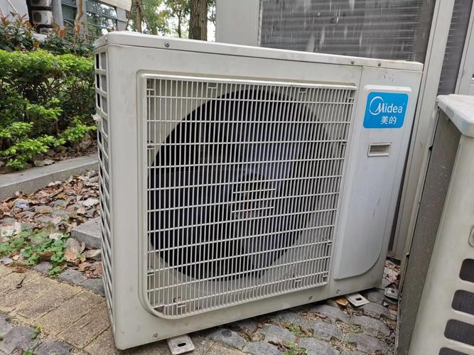 上海专业回收各种空调，中央空调，空调压缩机、冷凝器